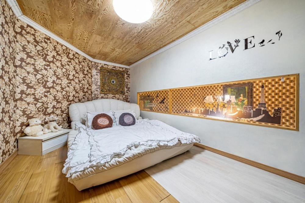 Lala Land Pet Friendly Pension Gyeongju Luaran gambar